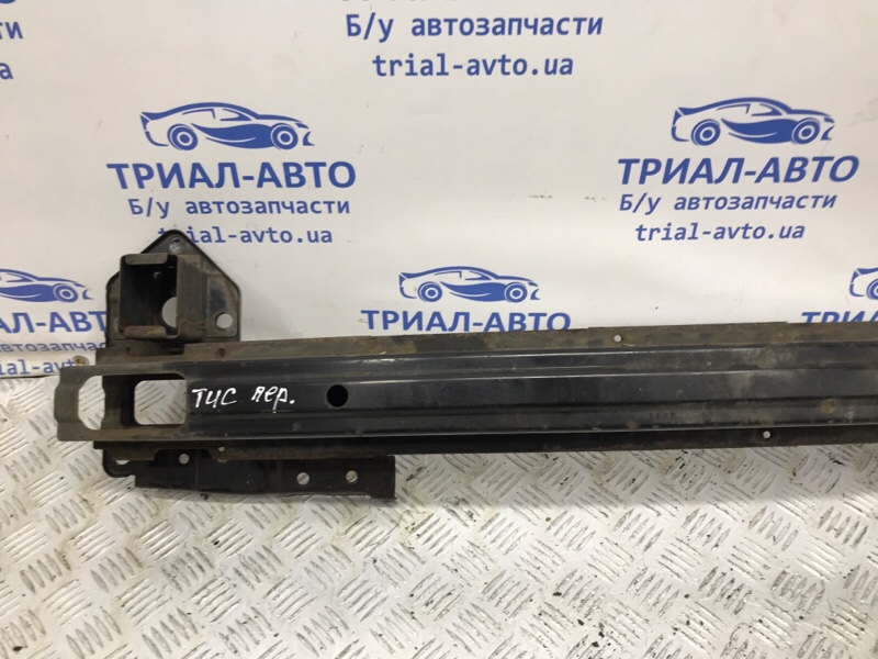 Усилитель бампера передний Tucson 2004-2009 JM 2.0 diesel D4EA