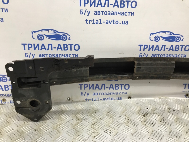 Усилитель бампера передний Tucson 2004-2009 JM 2.0 diesel D4EA