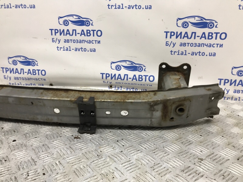 Усилитель бампера передний Subaru Outback BR 2.5 бензин Ej253