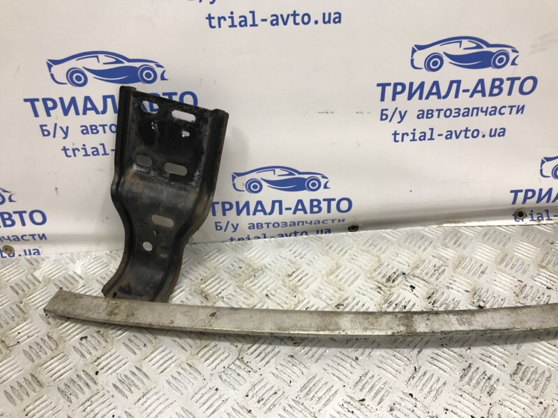 Усилитель бампера передний Q50 2013- V37 2.2 diesel OM651