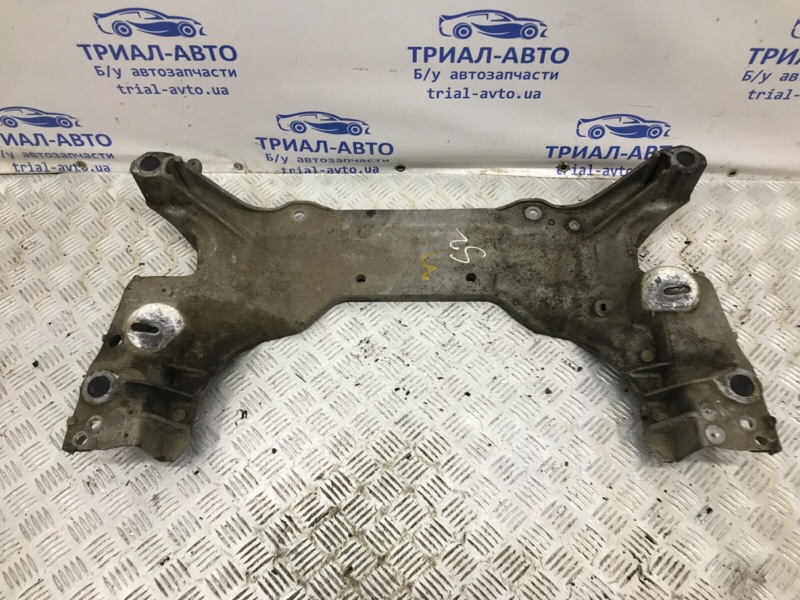 Балка передней подвески Q50 2013- V37 2.2 diesel OM651