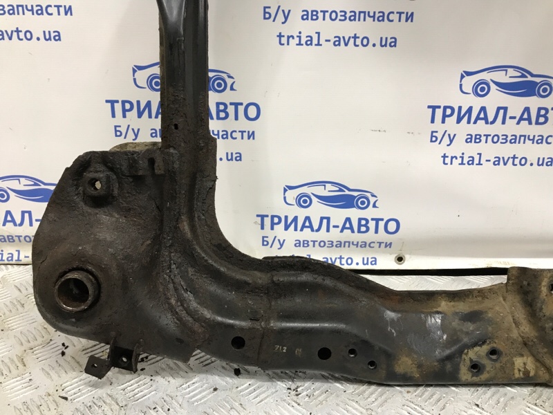 Балка передней подвески АНГЛИЯ Tucson 2004-2009 JM 2.0 diesel D4EA