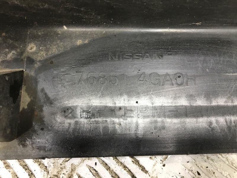 Накладка порога внешняя правая Q50 2013- V37 2.2 diesel OM651