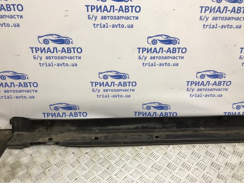 Накладка порога внешняя правая Outback 2009-2014 BR 2.5 бензин Ej253