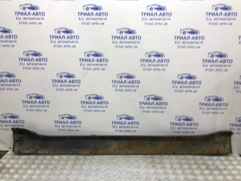 Накладка порога внешняя правая Pajero Wagon 2006-2022 4 3.2 Дизель 4M41