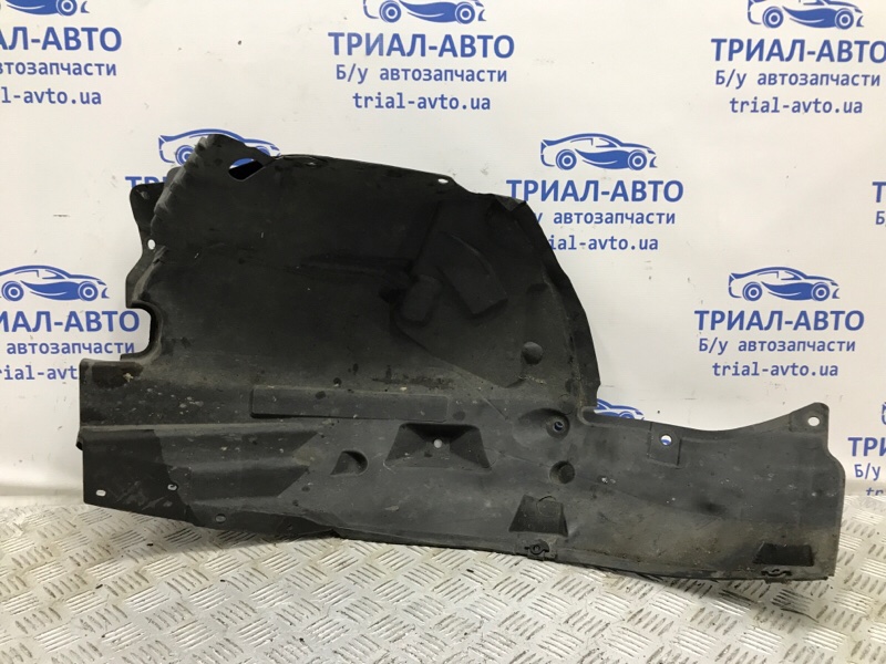Подкрылок передний левый Q50 2013- V37 2.2 diesel OM651