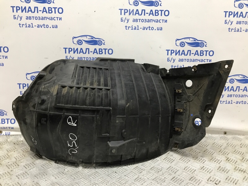 Подкрылок передний правый Infiniti Q50 2013- V37 2.2 diesel OM651 638404GA0B Б/У