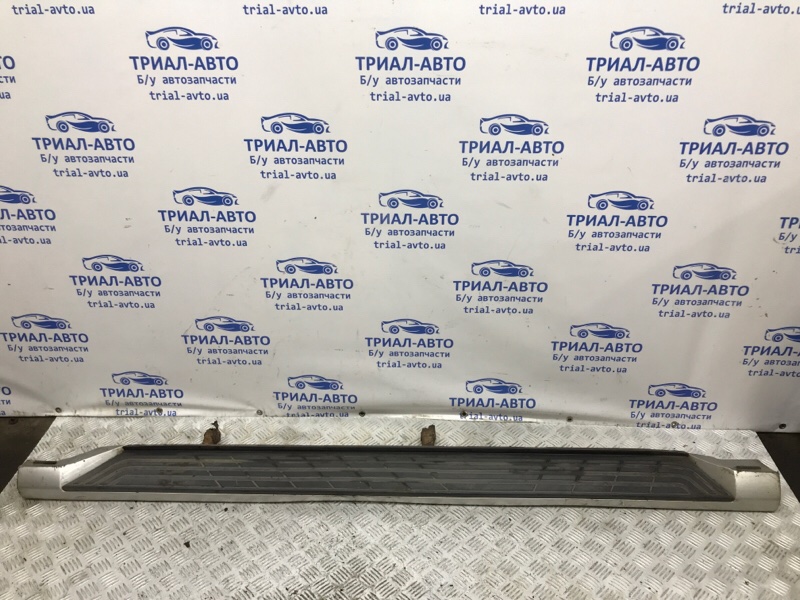 Подножка правая Mitsubishi Pajero Wagon 2006-2022 4 3.2 Дизель 4M41 7656A044HA Б/У
