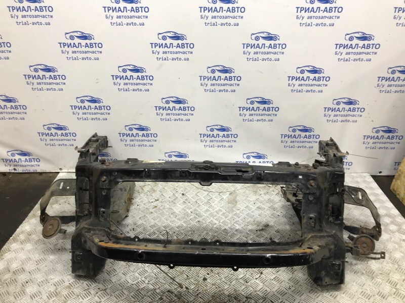 Панель передняя SsangYong Rexton 2006-2012 Y250 2.7 D27DT 5710008B03 Б/У