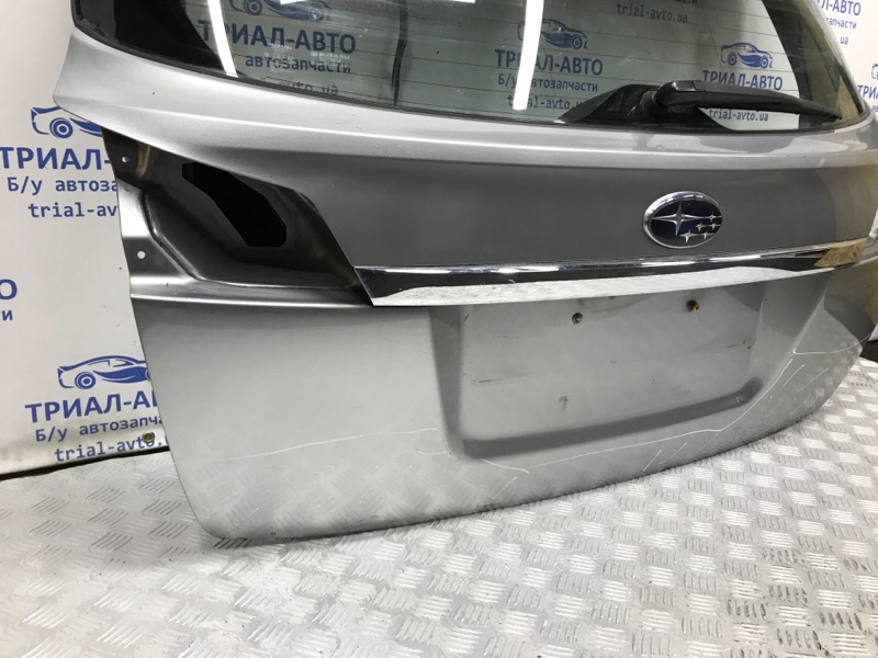 Крышка багажника Subaru Outback BR 2.5 бензин Ej253