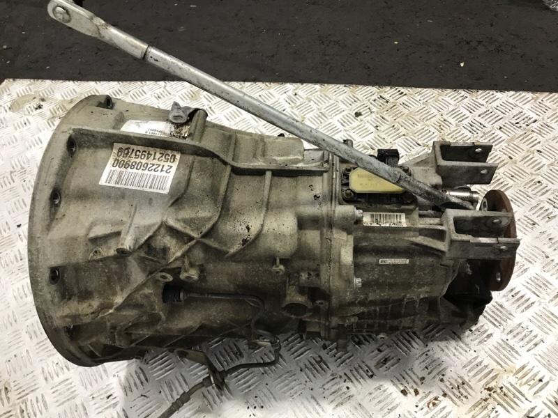 Коробка передач МКПП Q50 2013- V37 2.2 diesel OM651