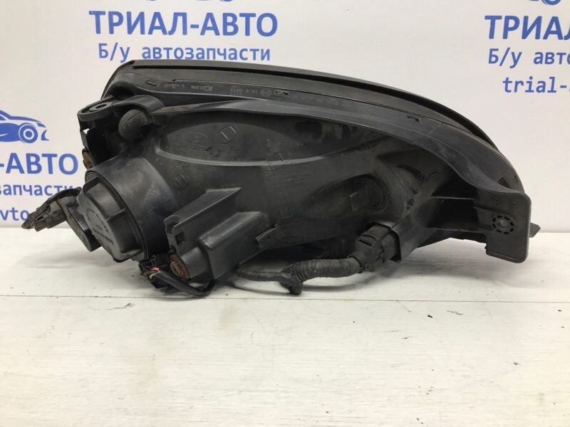 Фара левая галоген Tucson 2004-2009 JM 2.0 diesel D4EA