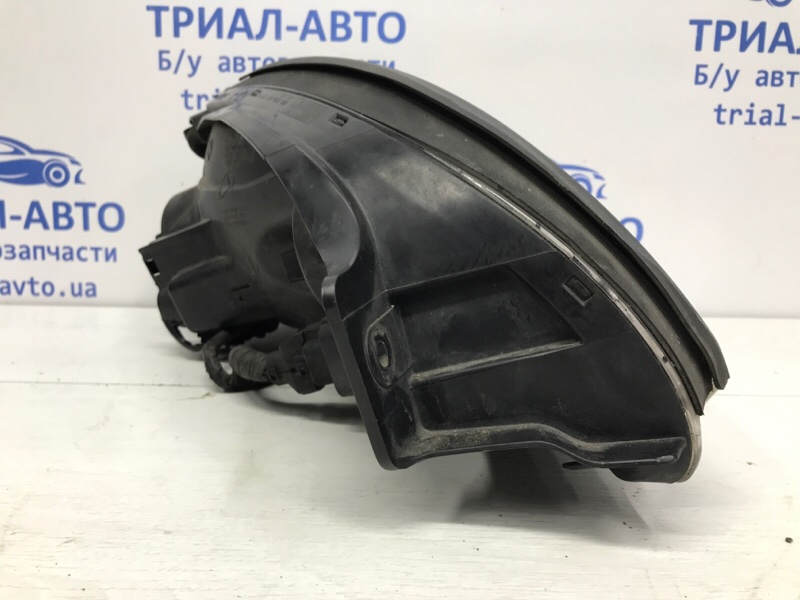 Фара левая галоген Tucson 2004-2009 JM 2.0 diesel D4EA