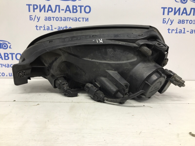 Фара правая галоген Tucson 2004-2009 JM 2.0 diesel D4EA