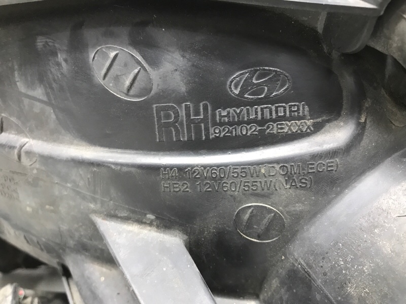 Фара правая галоген Tucson 2004-2009 JM 2.0 diesel D4EA