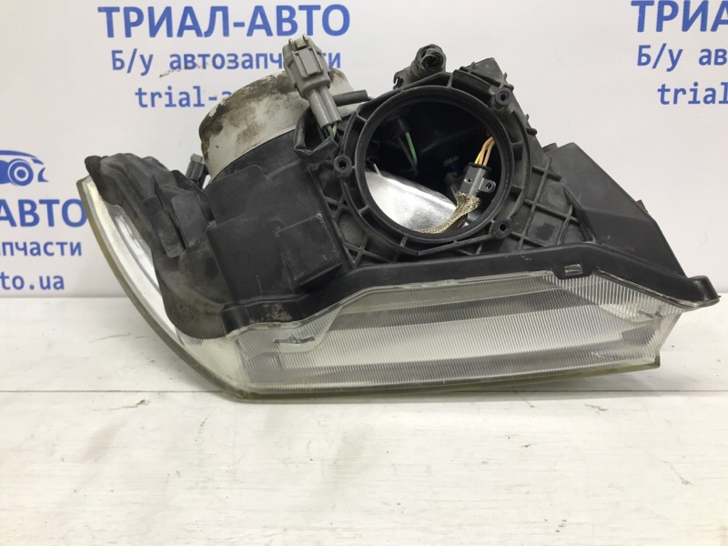 Фара левая Ксенон Pathfinder 2004-2014 R51 2.5 Diesel YD25DDTI