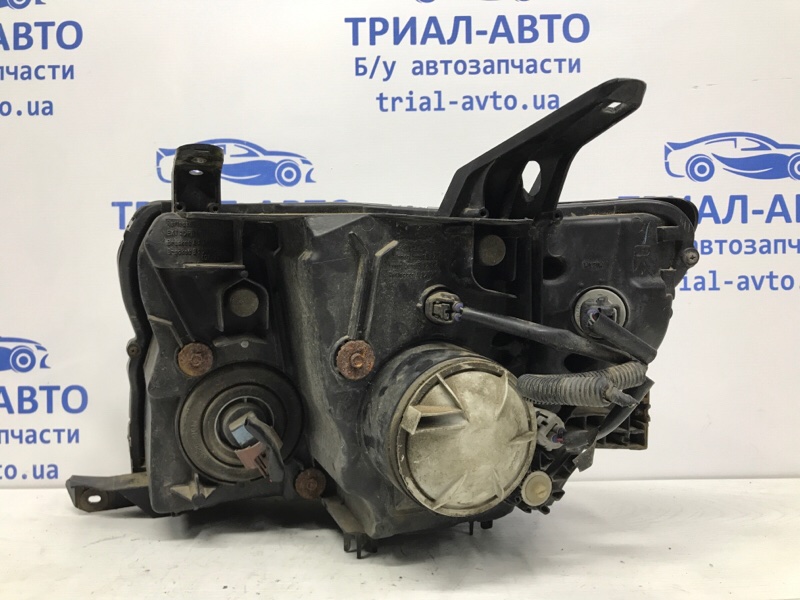 Фара правая Ксенон Pajero Wagon 2006-2022 4 3.2 Дизель 4M41