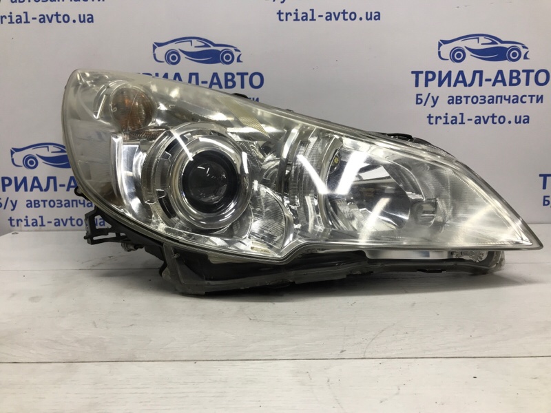 Фара правая Ксенон Subaru Outback 2009-2014 BR 2.5 бензин Ej253 84001AJ080 Б/У