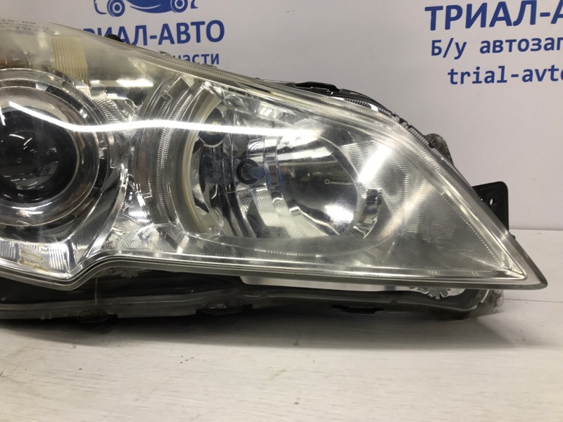 Фара правая Ксенон Subaru Outback BR 2.5 бензин Ej253