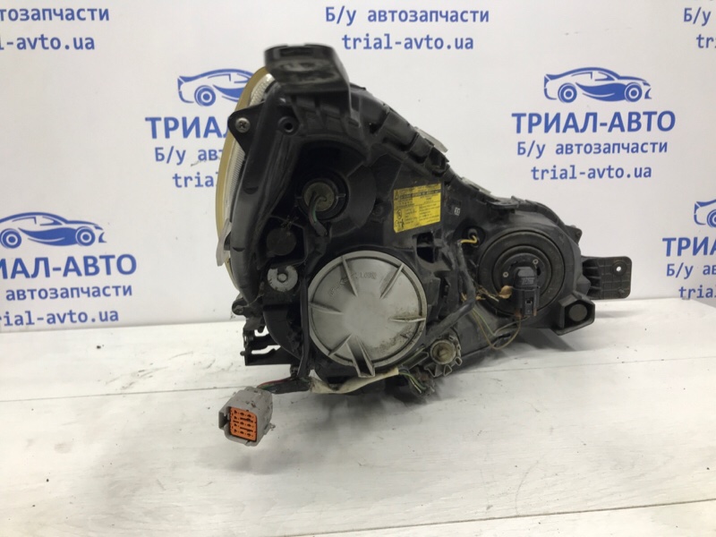 Фара левая Ксенон Outback 2009-2014 BR 2.5 бензин Ej253