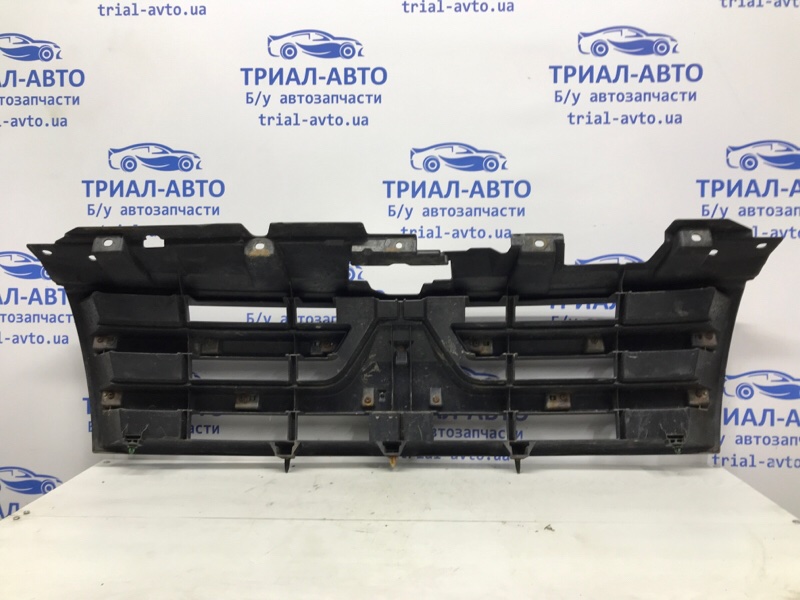 Решетка радиатора Pajero Wagon 2006-2022 4 3.2 Дизель 4M41
