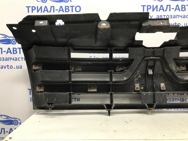 Решетка радиатора Pajero Wagon 2006-2022 4 3.2 Дизель 4M41