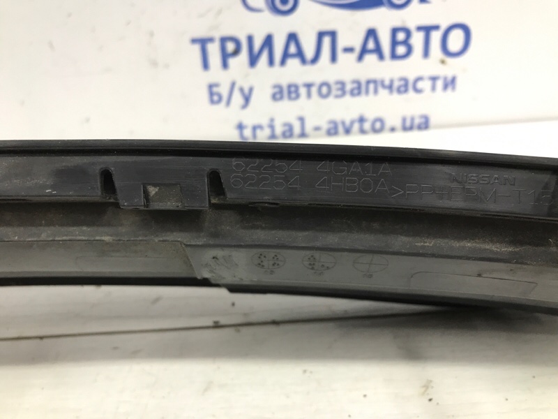 Решетка бампера центральная Q50 2013- V37 2.2 diesel OM651