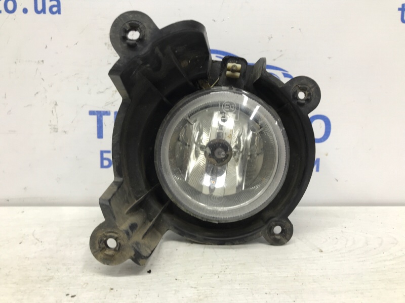 Фара противотуманная левая SsangYong Rexton 2006-2012 Y250 2.7 D27DT 8320108B01 Б/У