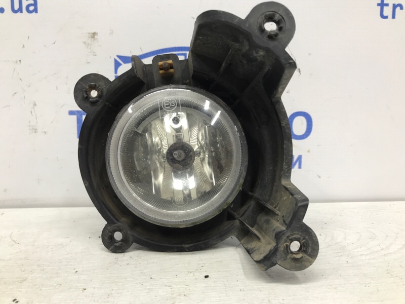 Запчасть фара противотуманная правая SsangYong Rexton 2006-2012 Y250 2.7 D27DT 8320208B01 Б/У Фара противотуманная правая SsangYong Rexton 2006-2012 Y250 2.7 D27DT 8320208B01 Б/У