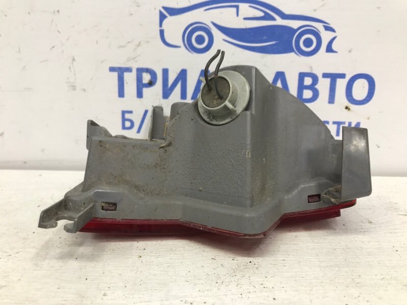 Катафот правый Subaru Outback BR 2.5 бензин Ej253
