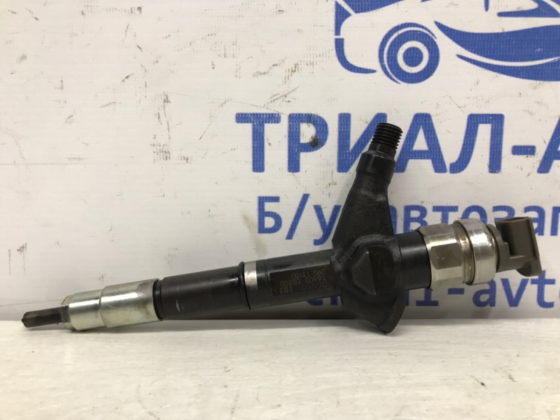 Форсунка топливная Nissan Pathfinder 2004-2014 R51 2.5 Diesel YD25DDTI 16600EB300 Б/У