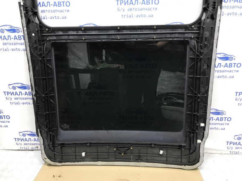 Стекло панорамной крыши заднее Sportage 2010-2016 SL 1.7 diesel D4FD