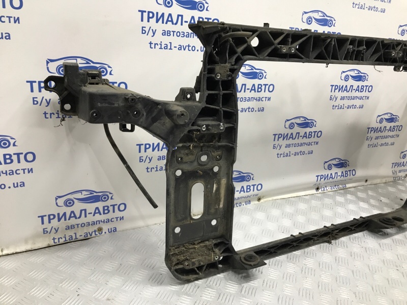 Панель передняя Kia Sportage SL 1.7 diesel D4FD Панель передняя Kia Sportage SL 1.7 diesel D4FD