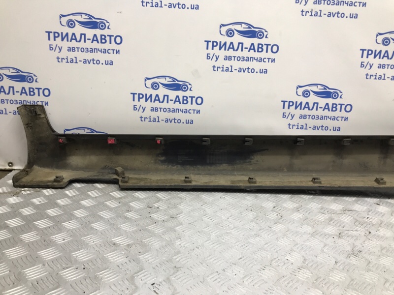Накладка порога внешняя правая Sportage 2010-2016 SL 1.7 diesel D4FD Накладка порога внешняя правая Sportage 2010-2016 SL 1.7 diesel D4FD
