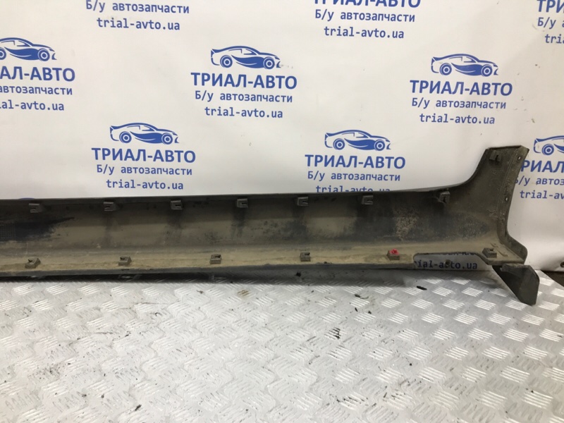 Накладка порога внешняя правая Sportage 2010-2016 SL 1.7 diesel D4FD Накладка порога внешняя правая Sportage 2010-2016 SL 1.7 diesel D4FD