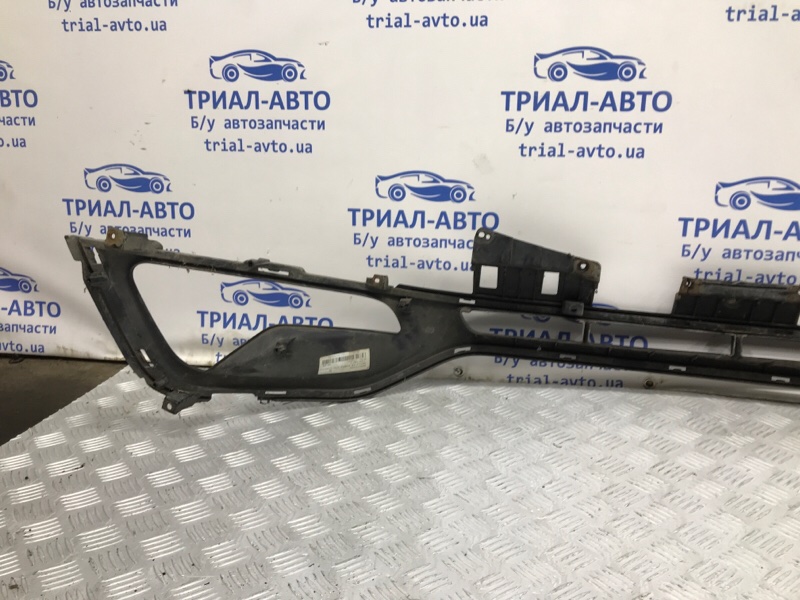 Решетка бампера центральная Sportage 2010-2016 SL 1.7 diesel D4FD