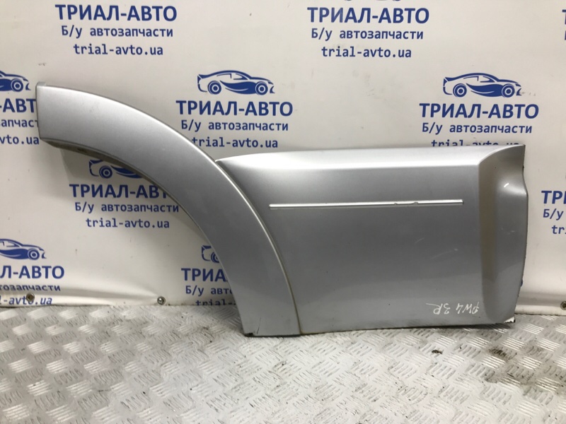 Накладка двери задняя правая Mitsubishi Pajero Wagon 2006-2022 4 3.2 Дизель 4M41 5757A028 Б/У