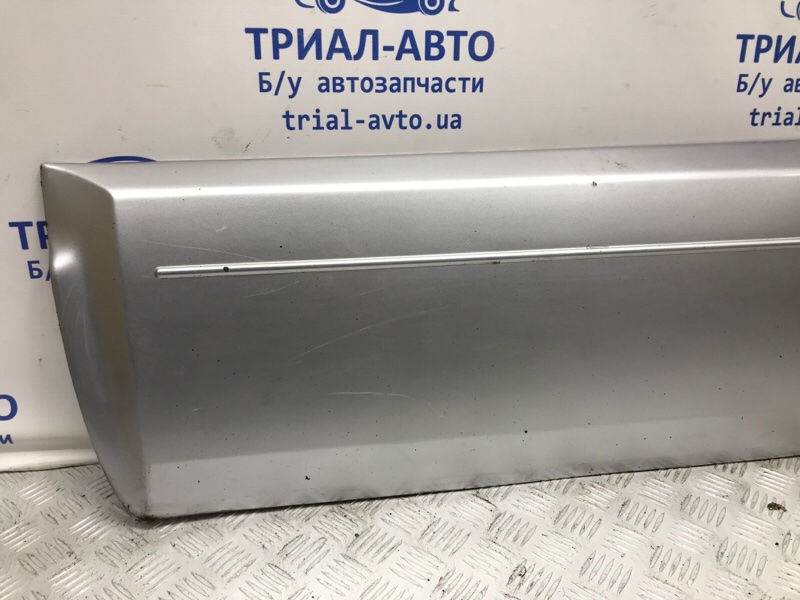 Накладка двери передняя левая Pajero Wagon 2006-2022 4 3.2 Дизель 4M41