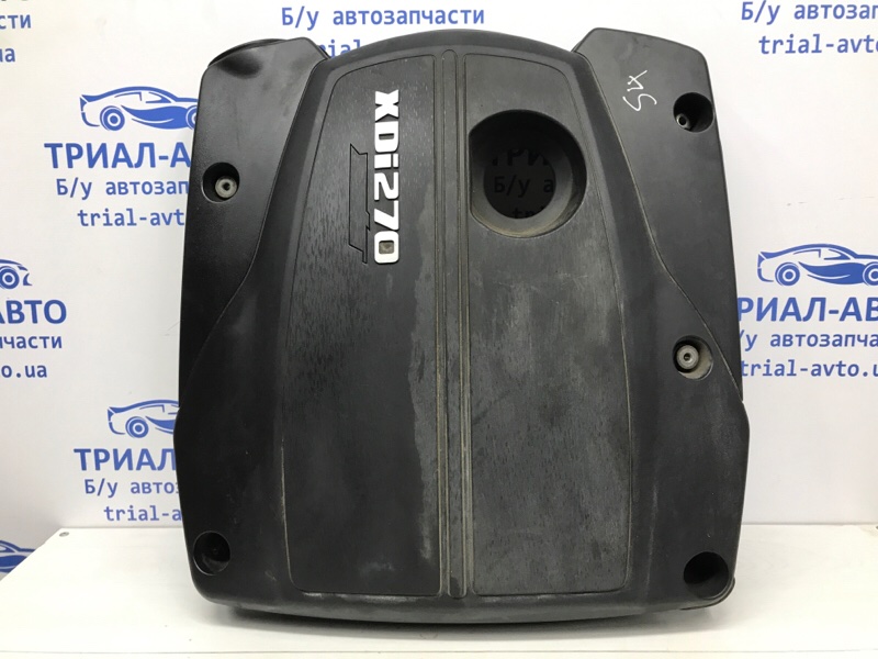Декоративная крышка ДВС SsangYong Rexton 2006-2012 Y250 2.7 D27DT 6650101714 Б/У