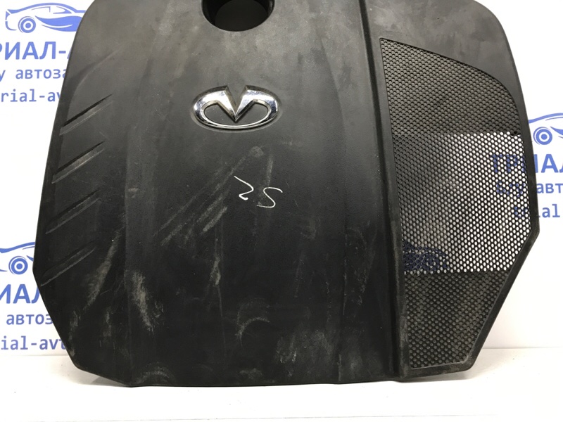 Декоративная крышка ДВС Infiniti Q50 V37 2.2 diesel OM651