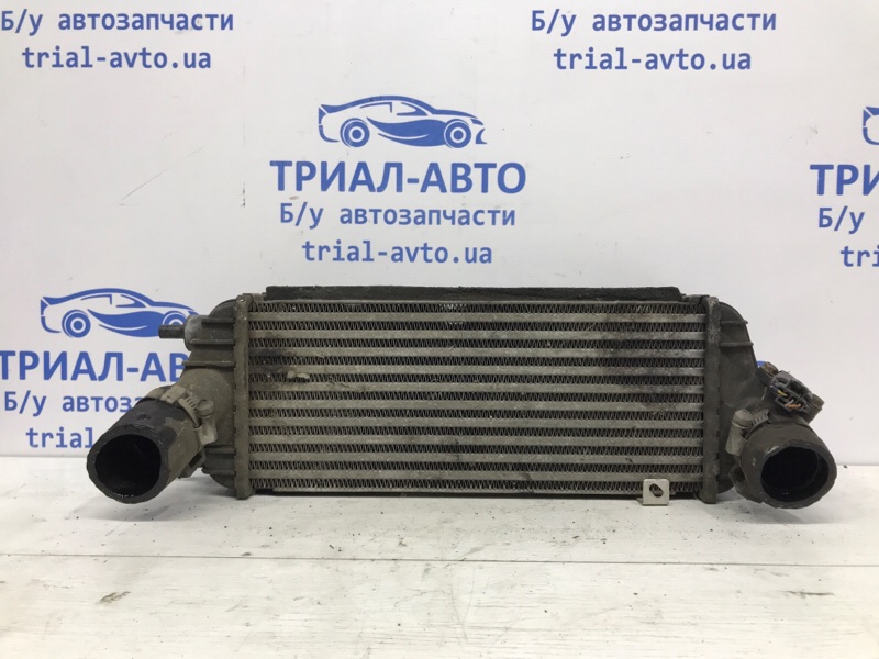 Радиатор интеркуллера KIA Sportage 2010-2016 SL 1.7 diesel D4FD 28271-2A850 Б/У