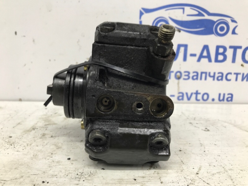 ТНВД Hyundai Tucson 2004-2010 JM 2.0 diesel D4EA 3310027000 Б/У