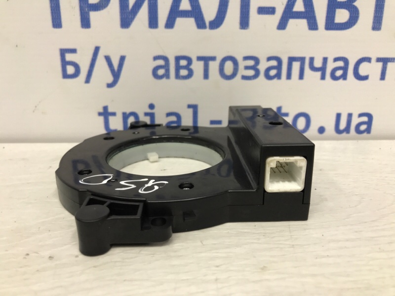 Датчик угла поворота руля Q50 2013- V37 2.2 diesel OM651