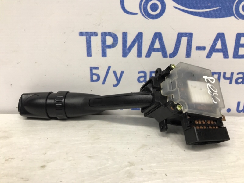 Переключатель подрулевой правый(дворники) Rexton 2006-2012 Y250 2.7 D27DT