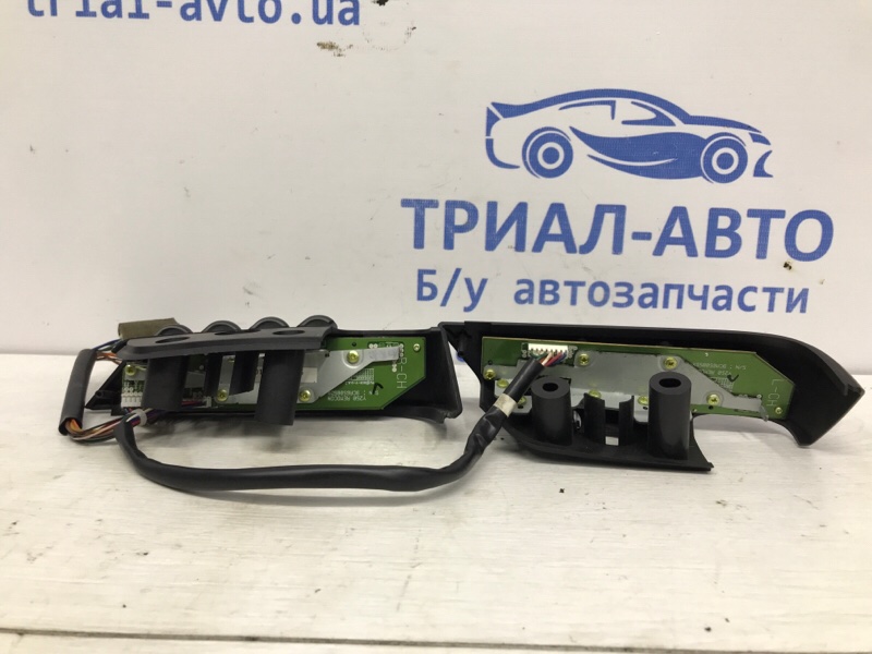 Кнопки руля Rexton 2006-2012 Y250 2.7 D27DT