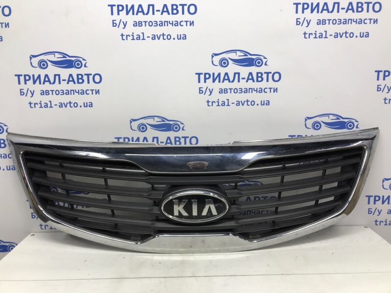 Решетка радиатора Kia Sportage 2010-2016 SL 1.7 diesel D4FD 863503W030 Б/У