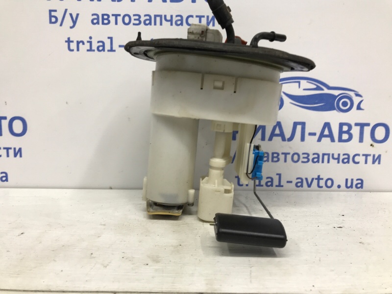 Модуль топливного насоса Hyundai Tucson 2004-2010 JM 2.0 diesel D4EA 311102E900 Б/У