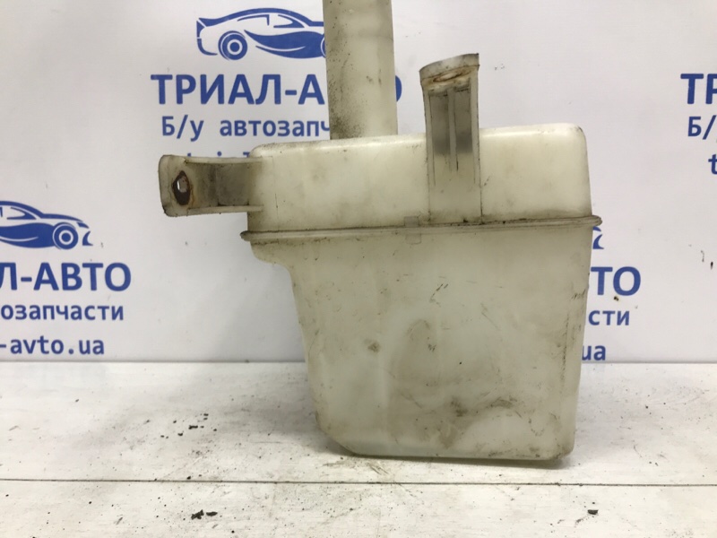 Бачок омывателя Hyundai Tucson JM 2.0 diesel D4EA