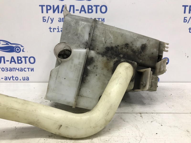 Бачок омывателя Outback 2009-2014 BR 2.5 бензин Ej253