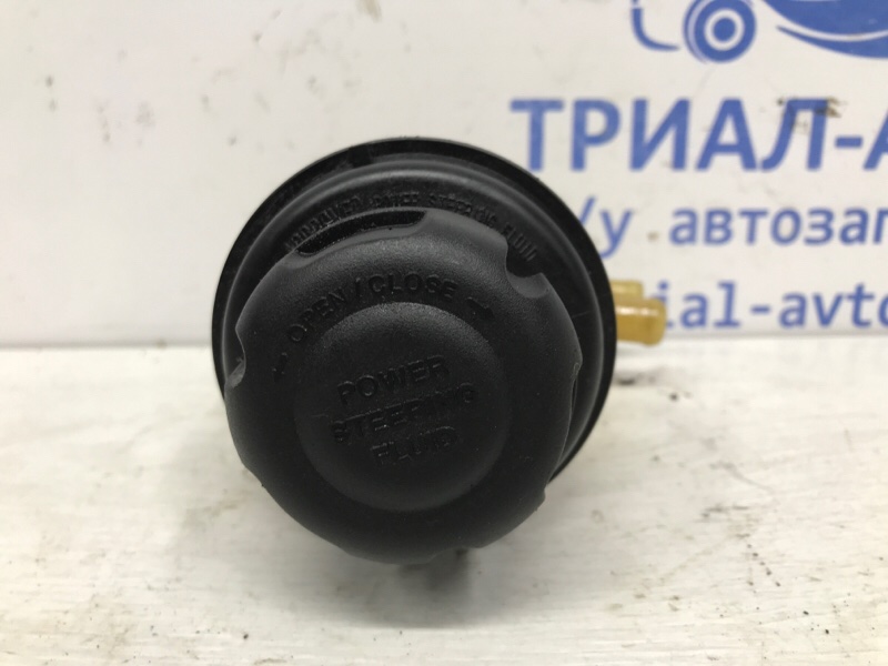 Бачок ГУР Tucson 2004-2009 JM 2.0 Diesel D4EA